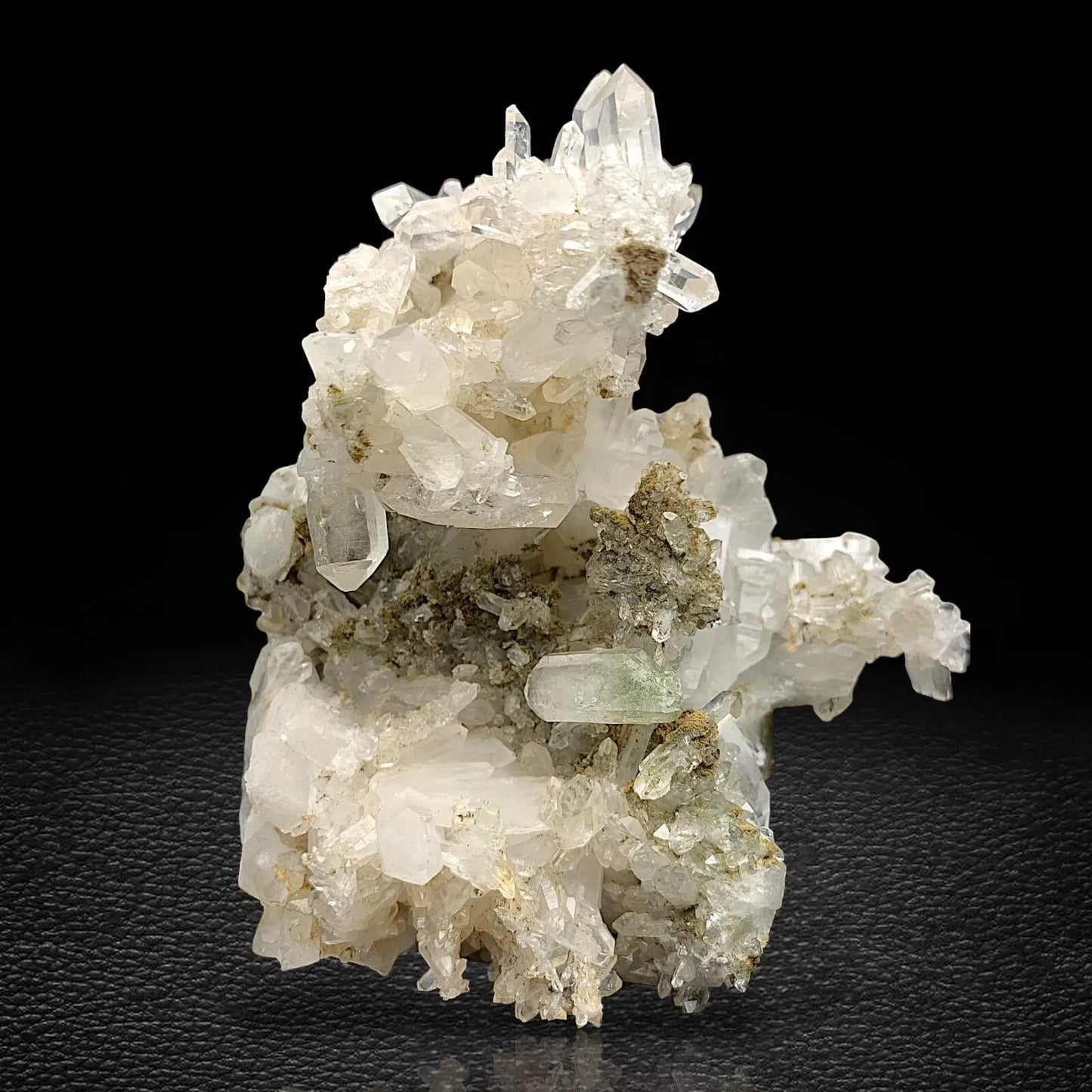 Faden Quartz Crystal Cluster – Natural Mineral Specimen from Zhob Balochistan Pakistan