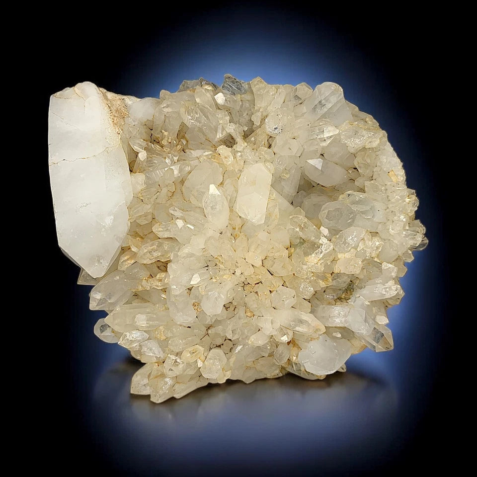 Faden Quartz Cluster Natural Mineral Specimen from Zhob, Balochistan, Pakistan