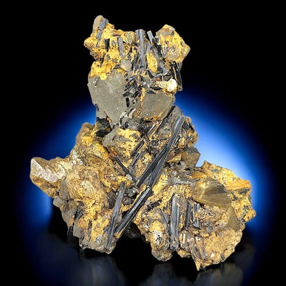 Titanite/Sphene Crystals w/ Calcite & Amphibole – Specimen from Zagi Mts, Pakistan