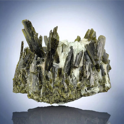Epidote Gemmy Crystals Cluster with Muscovite Specimen from Balochistan Pakistan