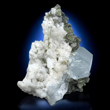 Aquamarine Crystal on Muscovite – Shigar Valley, Pakistan