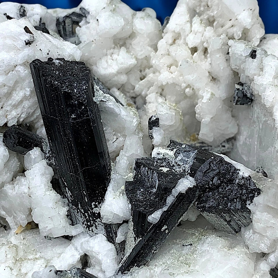 Schorl Tourmaline with Albite – Mineral Specimen from Shigar Valley, Skardu District, Gilgit-Baltistan, Pakistan